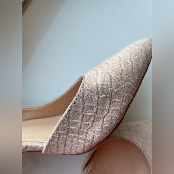 Blush D’Orsay Heels Size 5.5 - Picture 6 of 7
